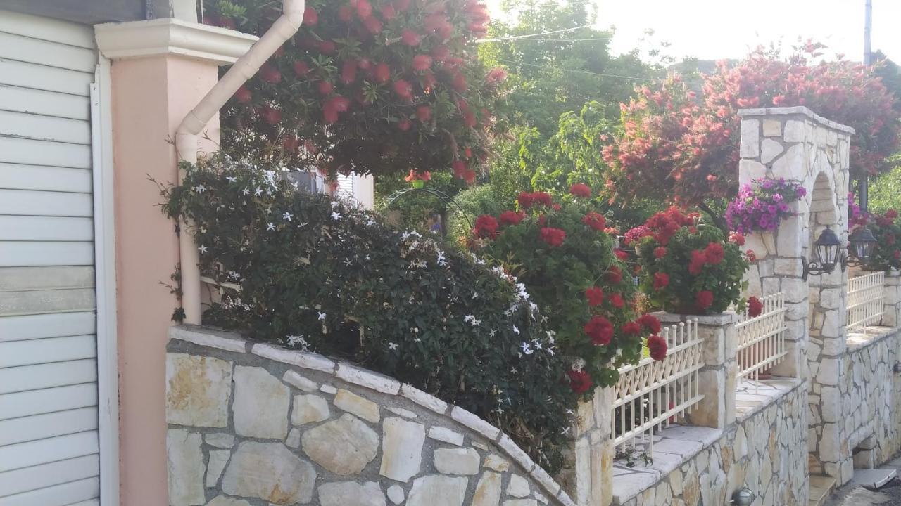 Summer Village House Popi Kanakades Luaran gambar