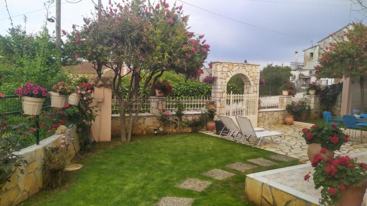 Summer Village House Popi Kanakades Luaran gambar